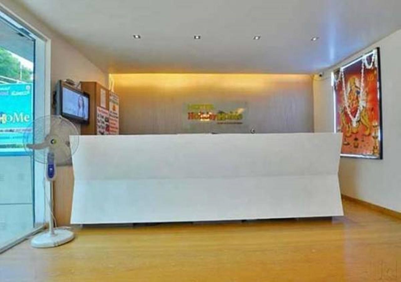 Hotel Holiday Home Bangalore Buitenkant foto